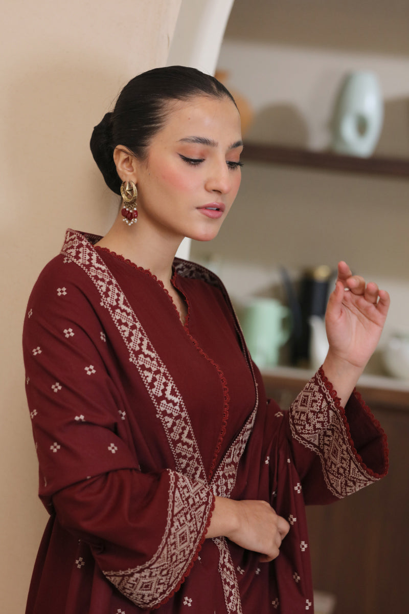 Rosewood Embroidered 2pc Suit