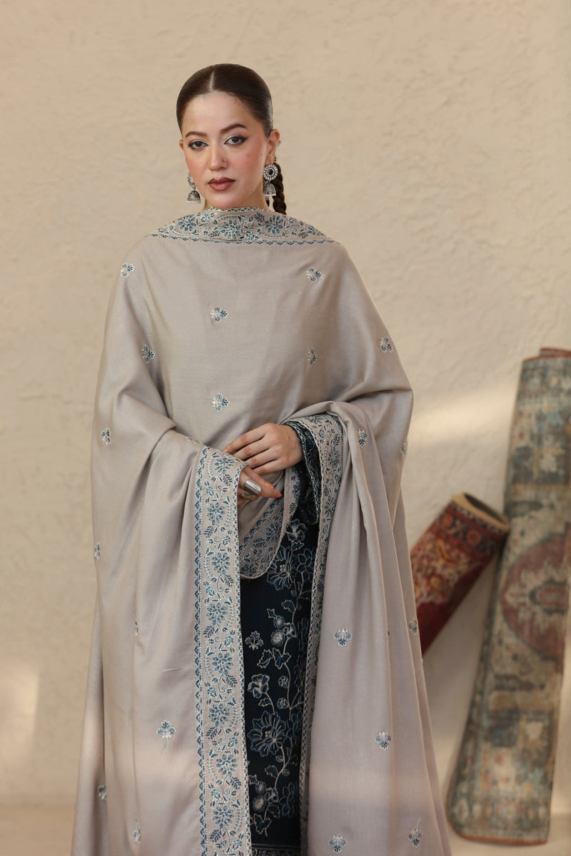 Abrish matching shawl